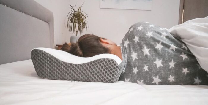 How To Choose a Cervical Pillow for Neck Pain Relief